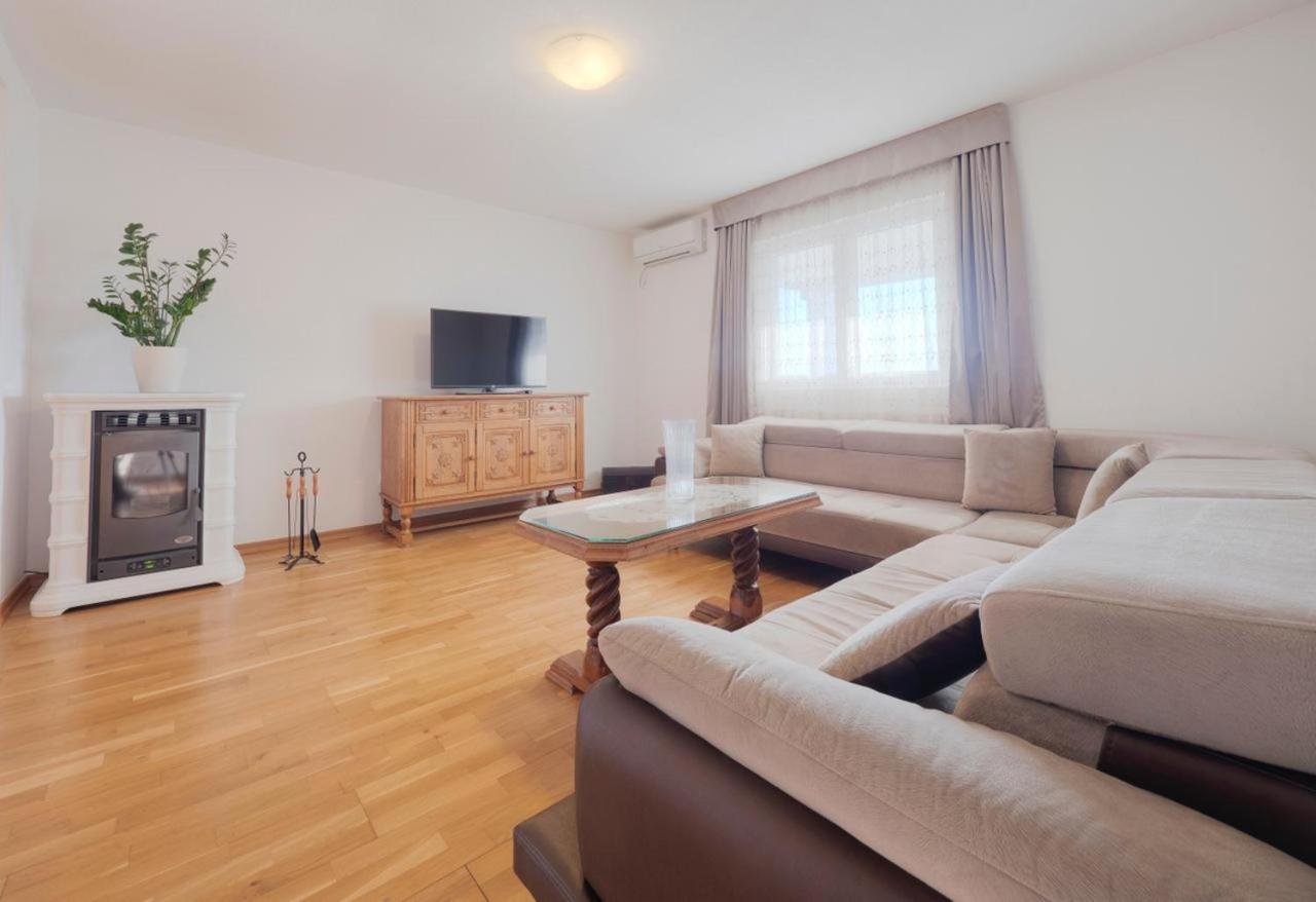Branko Apartment Budva