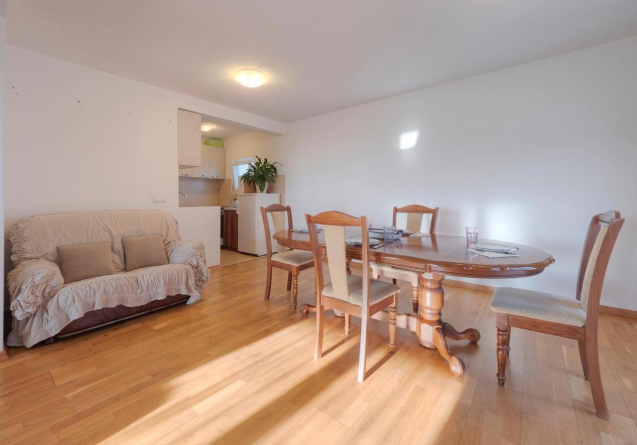Apartment Branko *