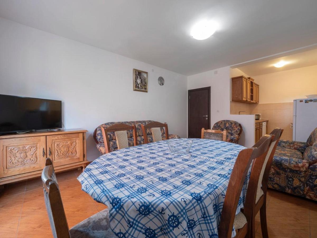 Branko Apartment