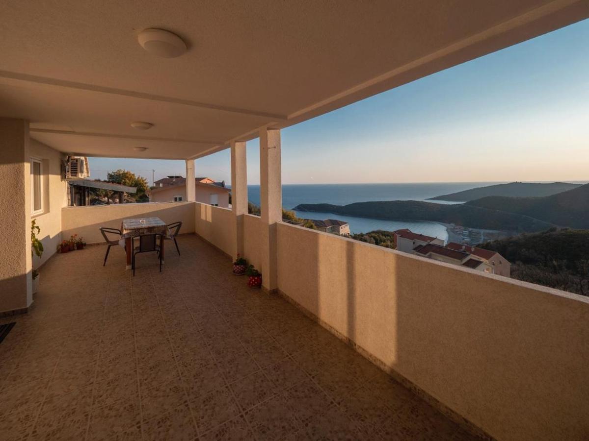 Lägenhet Branko Budva