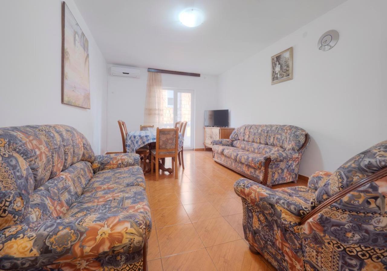 Lägenhet Branko Budva